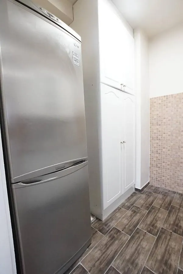 Апартаменты Kis Becsi Apartman Сегед 0*,